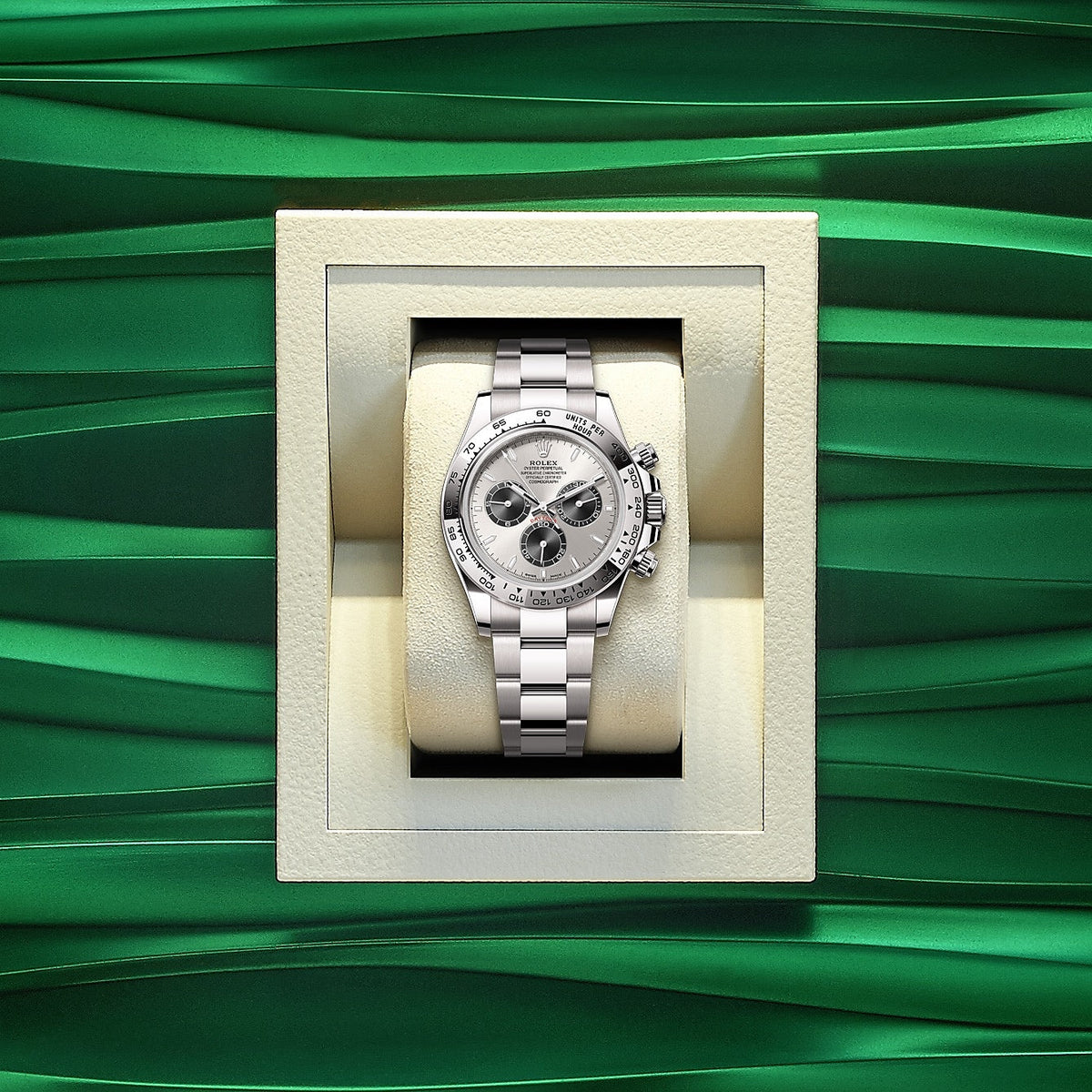 Cosmograph Daytona 40mm, 18k White Gold, Ref# 126509-0003